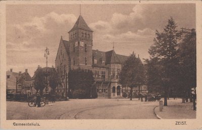 ZEIST - Gemeentehuis