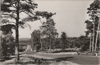 NIJVERDAL - Toeristenweg over de Nijverdalscheberg