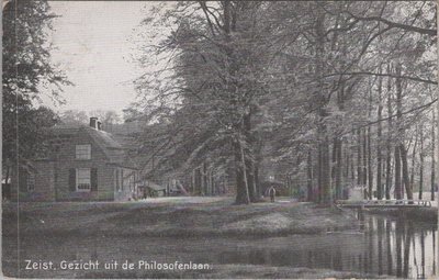 ZEIST - Gezicht uit de Philosofenlaan