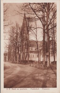 VAASSEN - R. K. Kerk en Pastorie, Oosterhof