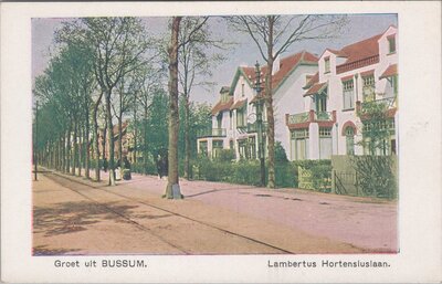 BUSSUM - Lambertus Hortensiuslaan