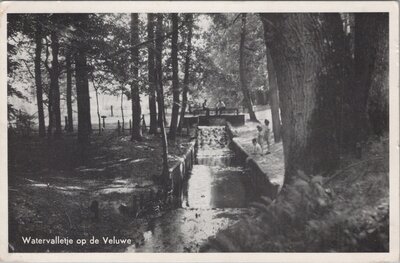 VELUWE - Watervalletje op de Veluwe