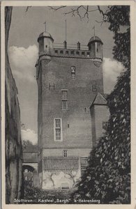 S HEERENBERG - Slottoren Kasteel Bergh