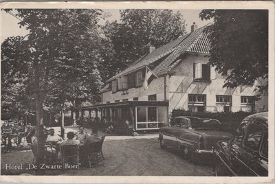 LEUVENUM - Hotel De Zwarte Boer
