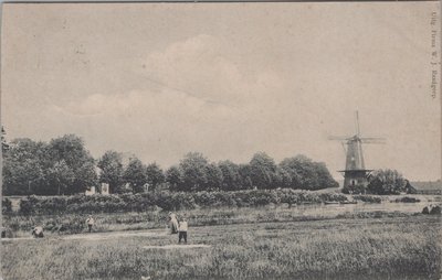 ONBEKEND - Gezicht op molen