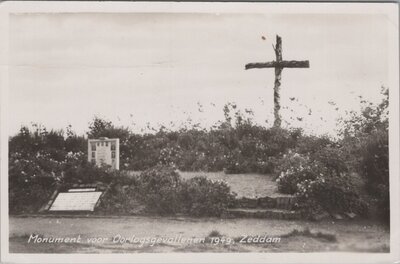 ZEDDAM - Monument voor oorlogsgevallenen 1949