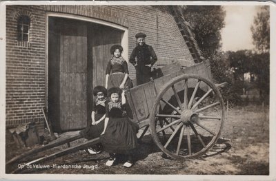 HIERDEN - Op de Veluwe - Hierdensche Jeugd