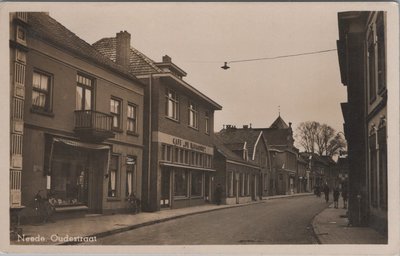 NEEDE - Oudestraat