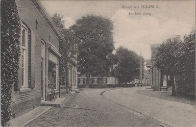 RUURLO - In het dorp