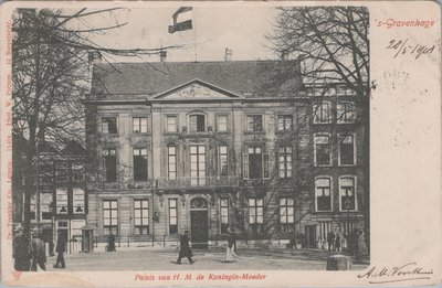 S GRAVENHAGE - Paleis van H.M. de Koningin Moeder