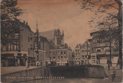 LEIDEN - Gangetje Hooglandsekerk