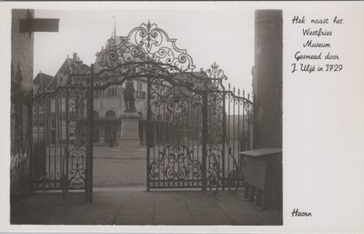 HOORN - Hek naast het Westfries Museum Gesmeed door J. Ulje in 1729