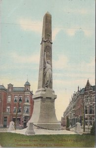 S GRAVENHAGE - Koningin Emma Monument