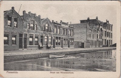 MAASSLUIS - Groen van Prinsterenkade