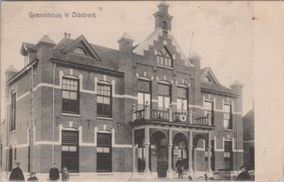 OLDEBROEK - Gemeentehuis te Oldebroek