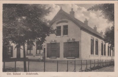 OLDEBROEK - Chr. School