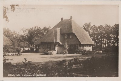 OLDEBROEK - Burgermeesterswoning