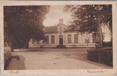 TWELLO - Gemeentehuis