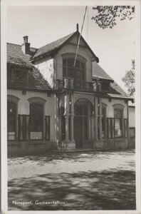 NUNSPEET - Gemeentehuis