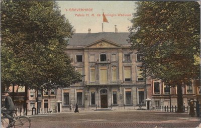 S GRAVENHAGE - Paleis H. M. de Koningin-Weduwe
