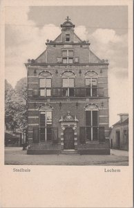 LOCHEM - Stadhuis