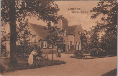 LAREN (G) - Gemeentehuis