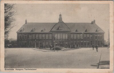 ENSCHEDE - Hoogere Textielschool