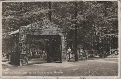 RHENEN - Begraafplaats op de Grebbeberg