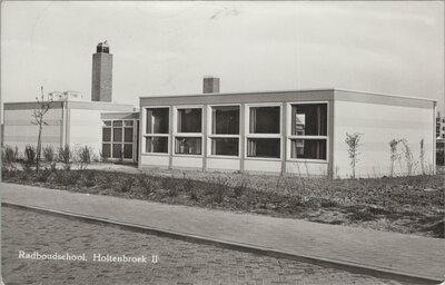 HOLTENBROEK - Radboudschool