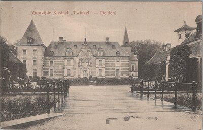 DELDEN - Voorzijde Kasteel Twickel