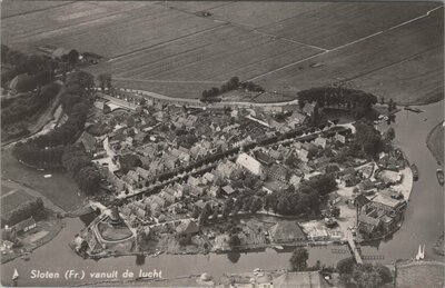 SLOTEN (Fr.) - vanuit de lucht