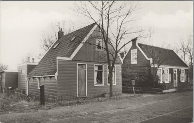 WESTZAAN - Dorpsgezicht J. J. Allanstraat