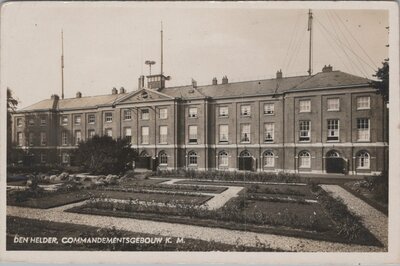 DEN HELDER - Commandementsgebouw K. M.