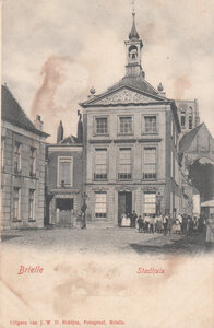 BRIELLE - Stadhuis