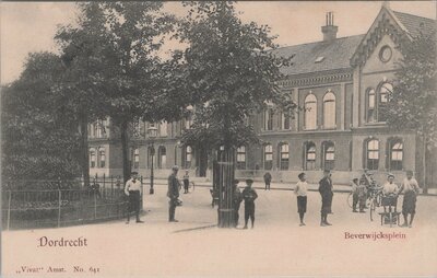 DORDRECHT - Beverwijcksplein