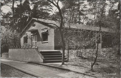 NUNSPEET - Chr. Vac. Oord De Bijenkorf. Eetzaal