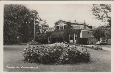 SEXBIERUM - Gemeentehuis