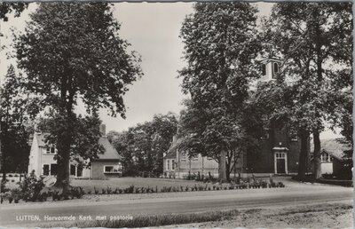 LUTTEN - Hervormde Kerk met Pastorie