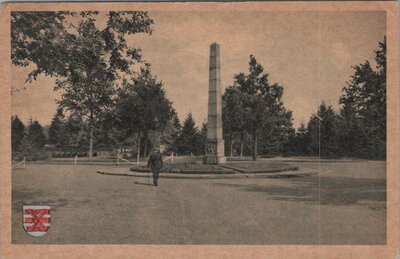 ENSCHEDE - Gedenknaald v. Heekpark