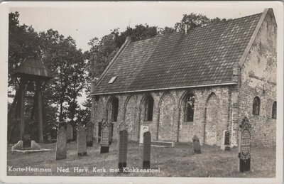 KORTE-HEMMEN - Ned. Herv. Kerk met Klokkenstoel