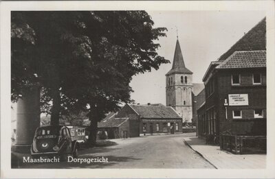 MAASBRACHT - Dorpsgezicht