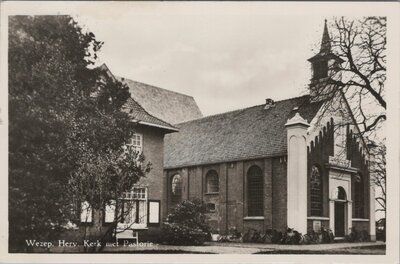 WEZEP - Herv. Kerk met Pastorie