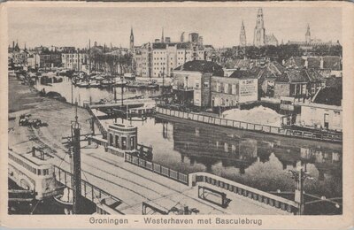 GRONINGEN - Westerhaven met Basculebrug