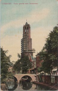 UTRECHT - Oude gracht met Domtoren