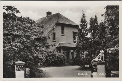 HALL - EERBEEK - Hall, A.B.K. Huis