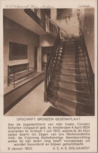 ARNHEM - C. S. Oolgaardt Huis. Vestibulen