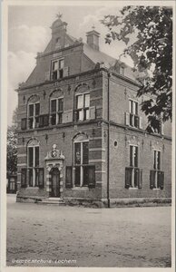 LOCHEM - Gemeentehuis