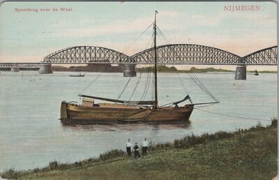 NIJMEGEN - Spoorbrug over de Waal