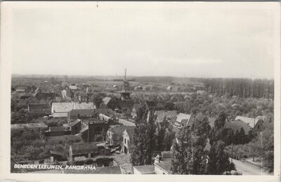 BENEDEN LEEUWEN - Panorama