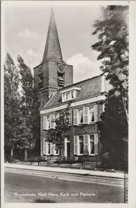 BENNEKOM - Ned. Herv. Kerk met Pastorie